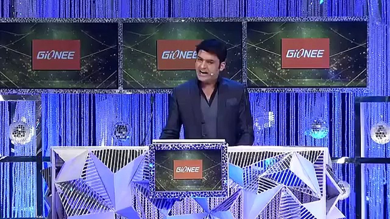 Kapil Sharma Best Performance in Star award 2015