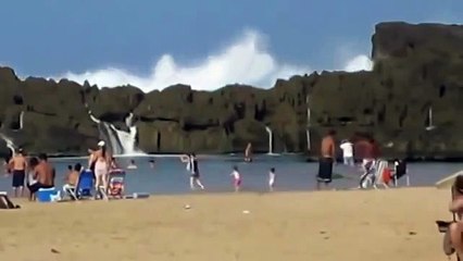 Самый опасный пляж в мире!