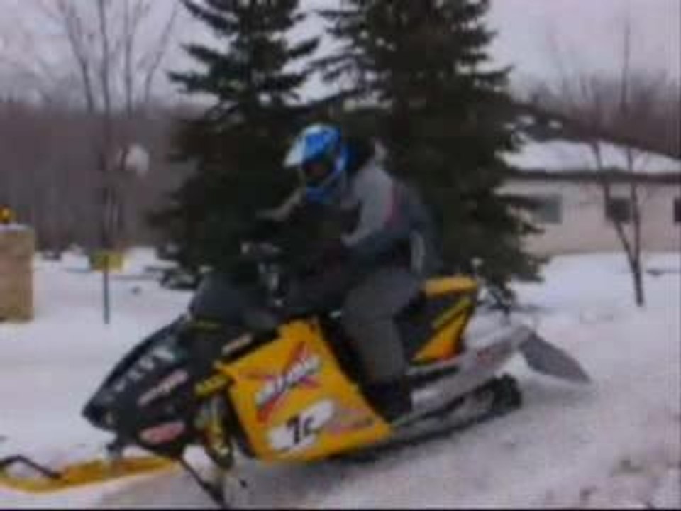 Moto neige extreme