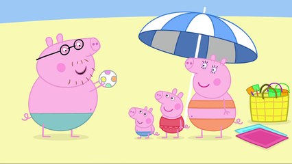 Peppa Pig - At The Beach (Clip)