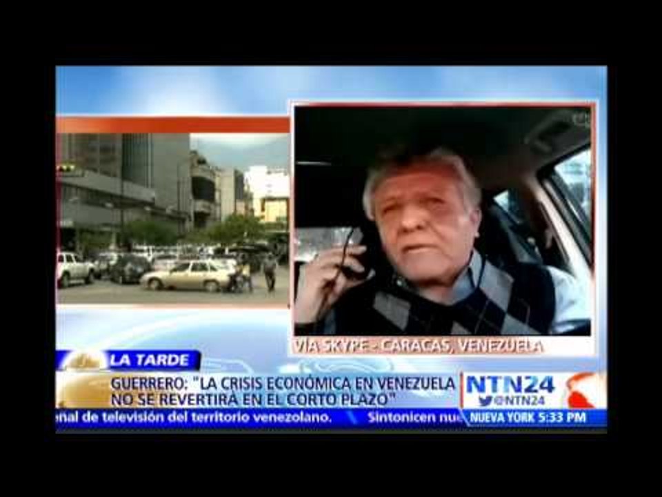 Economista asegura que las filas interminables son una muestra de que “la pobreza llegó a Venezuela”
