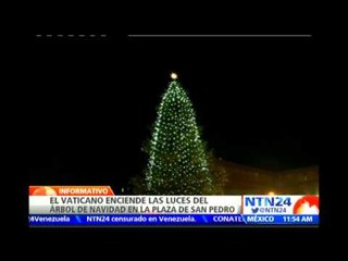 El espectacular árbol de navidad que ilumina desde este viernes el Vaticano
