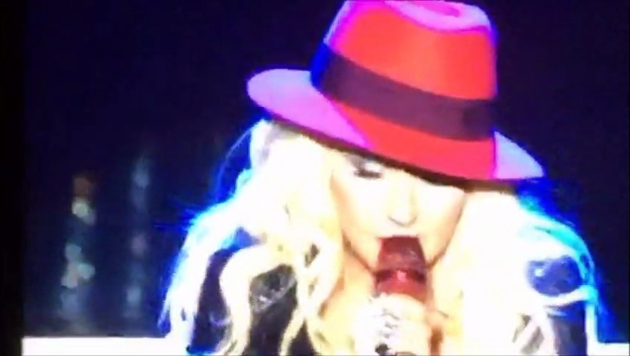 Christina Aguilera - Speech & Beautiful - Lexus National Dealer Meeting