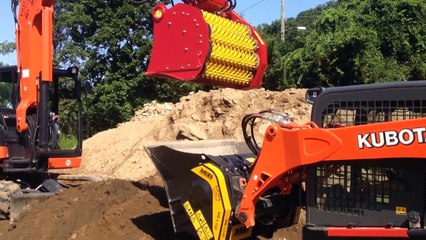 Slightly Over engineered Homemade Gravel Tromme | excavator screening bucket