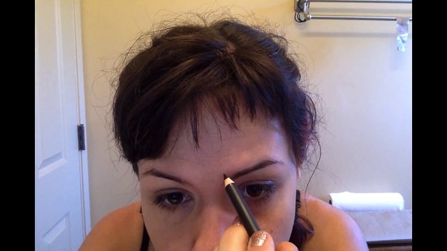 Un tuto maquillage très très bizarre...