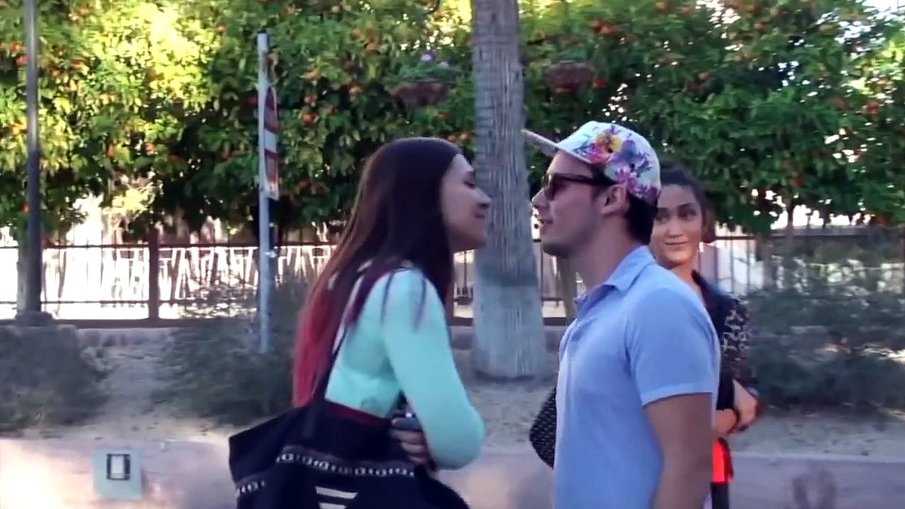 Kissing Prank - How to Kiss Any Girl - Kissing Strangers - Making Out with Girls - Kiss Pr