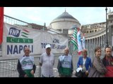 Napoli - Legge Fornero, presidio dei sindacati (13.10.15)