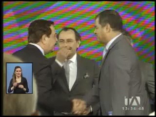 Nebot aseguró  que el saludo con Correa se trató de un acto de cortesía
