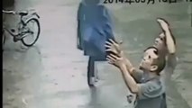 Chinese Man Catches Baby Falling from Appartment Window - Video Dailymotion
