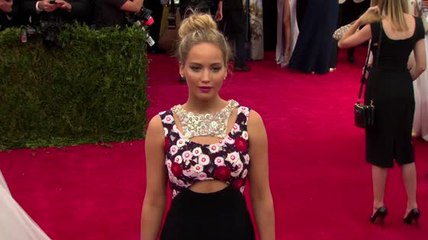 Jennifer Lawrence se sent responsable pour ne pas avoir été payée autant que ses partenaires masculins
