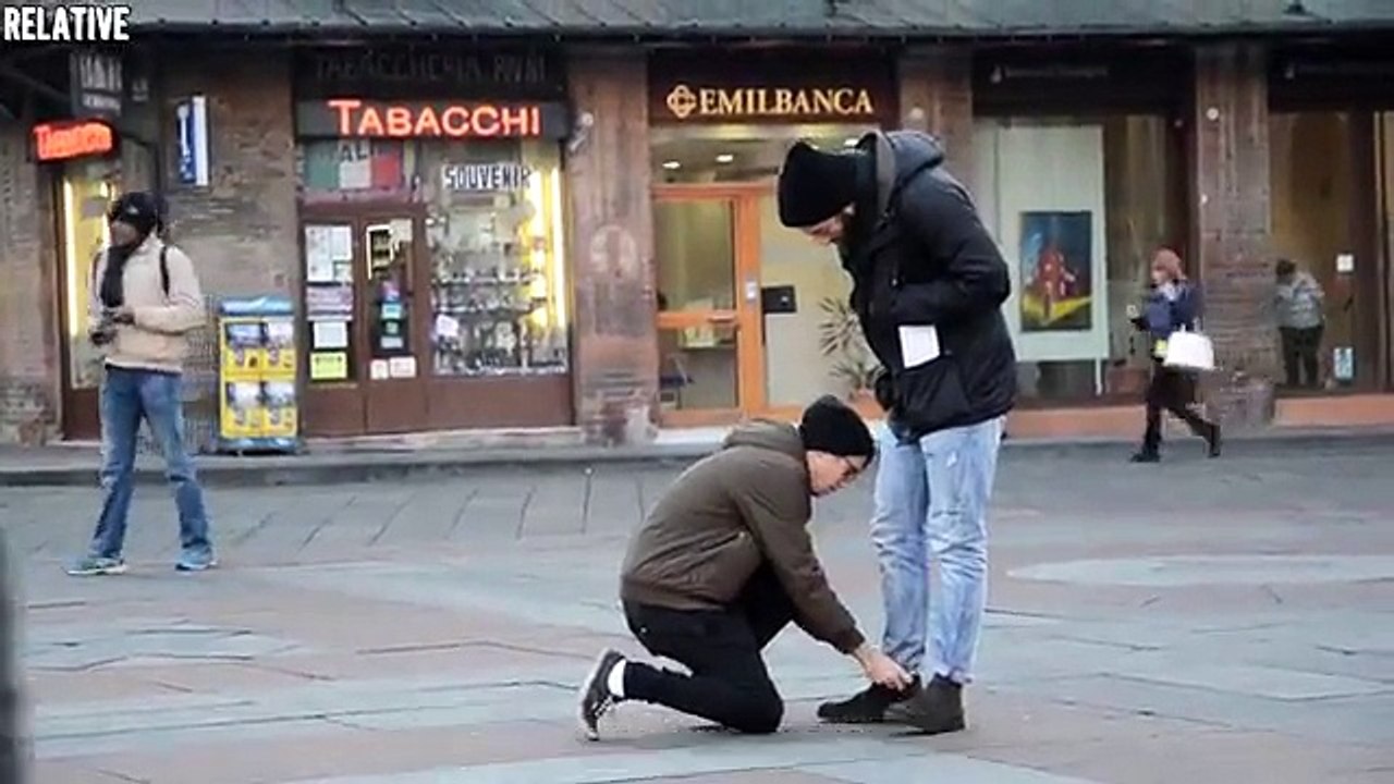Esperimento: togliere i risvoltini alla gente