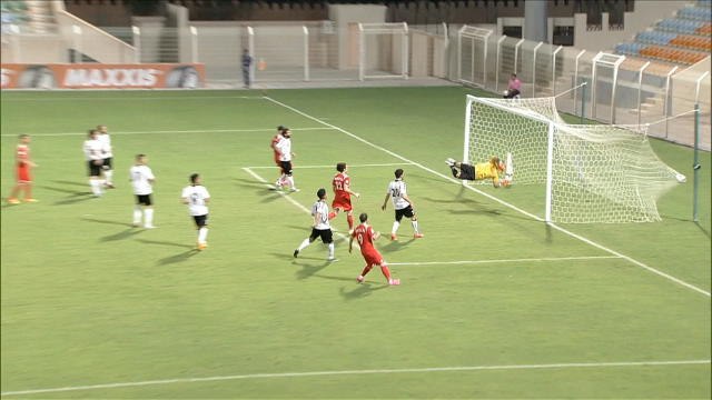 Qualifs CdM 2018 - Le coup franc magistral d'Omari