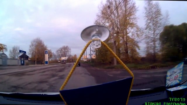 Je suis toujours en pole position avec mon camion, toujours à fond.