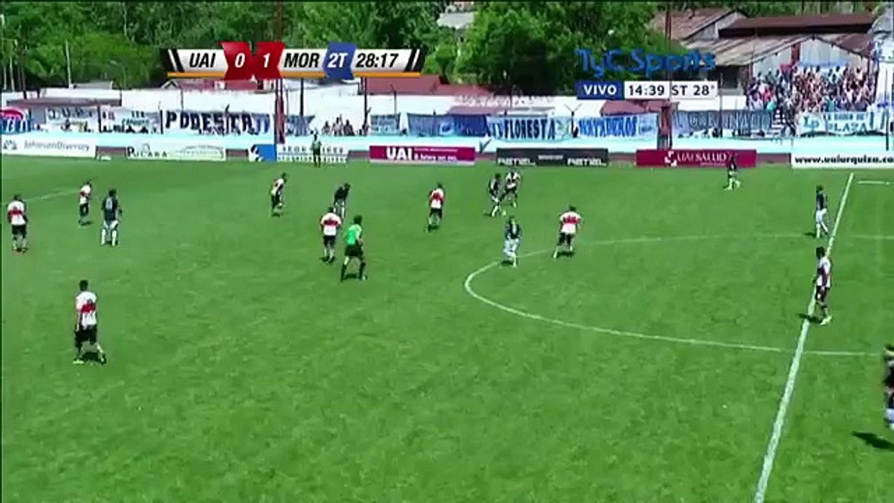 L'incredibile parata di un portiere sudamericano