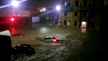 Le incredibili immagini dell'alluvione a Genova, 10 ottobre 2014