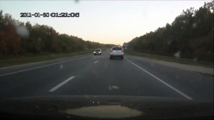 Chérie, j'ai plus d'essence, il faut faire le plein.