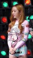 Korean - Điểm danh sao Kpop Hàn Quốc biểu diễn lộ MU, lộ khe rõ nhất you tube