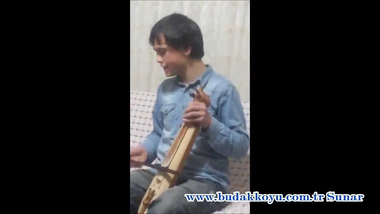 Ali Tayyip ZENGİN'den Kemençe Resitali