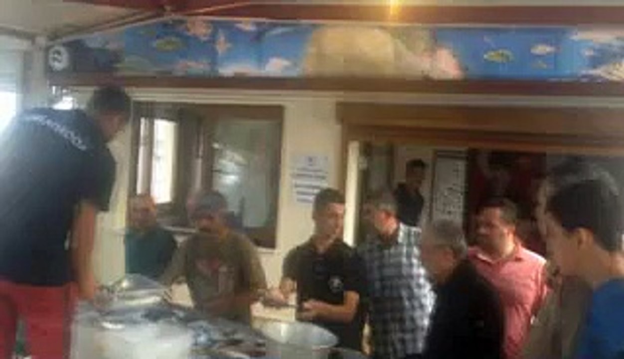 balık mezatı hazır urla