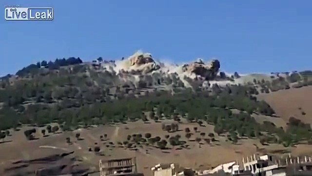 CRAZY Video: Russian Air Force Strikes in Syria