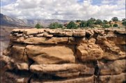 FLYING GRAND CANYON! - Between Canyons, Over Cliffs and Amazing Landscapes