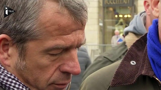 Colère des policiers : Manuel Valls annonce une série de mesures