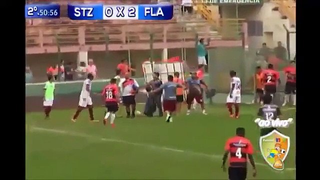 Brazil : 11 red cards after HUGE brawl erupts at Brazilian U20s match !!!
