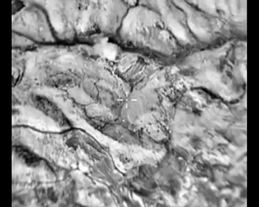 Air strikes on ammunition depots and weapons in the region of n.p.DZhUBB al Ahmar (province of Hama)