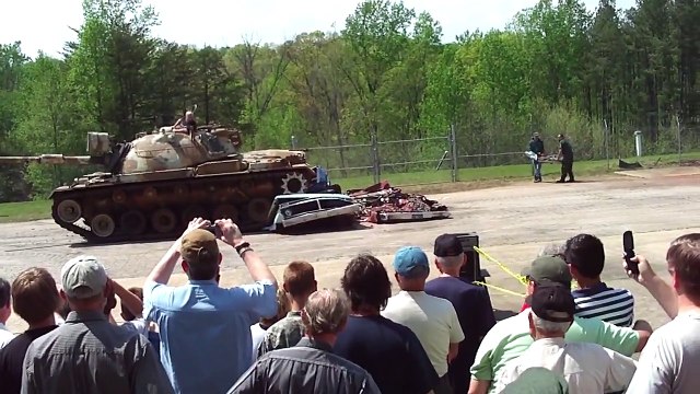 Т 35.01.заезд на трал | ZIL 135 Pütnitz | Танк Т 35. Военный Фестиваль Поле Боя