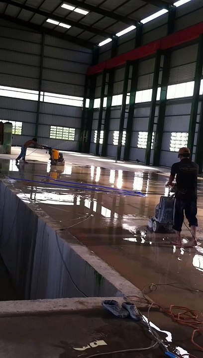 Đánh bóng bê tông nhà xưởng _ Mài nền bê tông nhà xưởng chuyên nghiệp