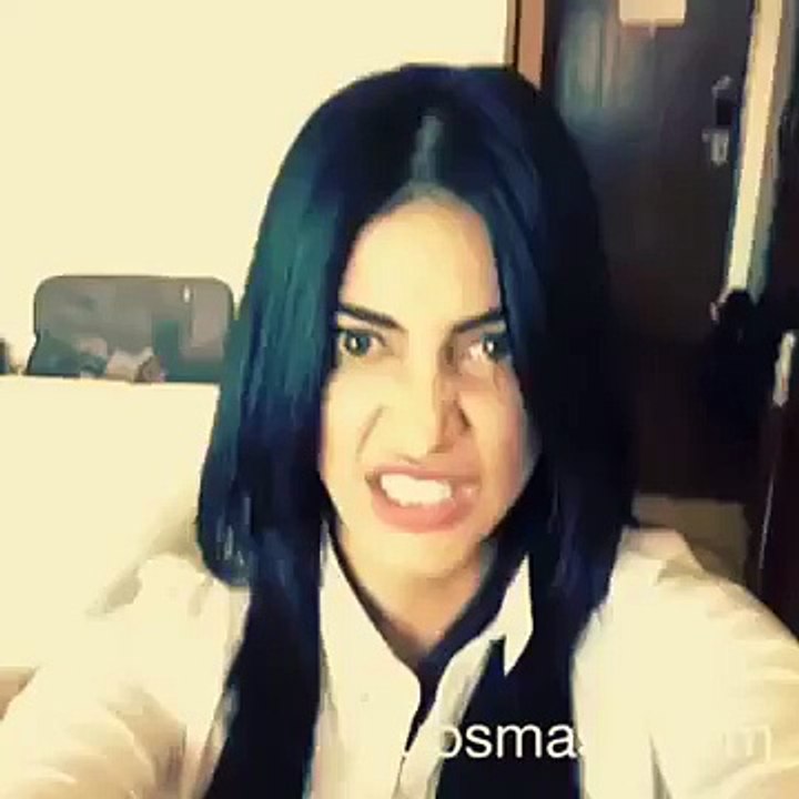 Shruti-Hasan-as-Hulk-Smash-Bollywood-Dubsmash-QJNauk2OKSs