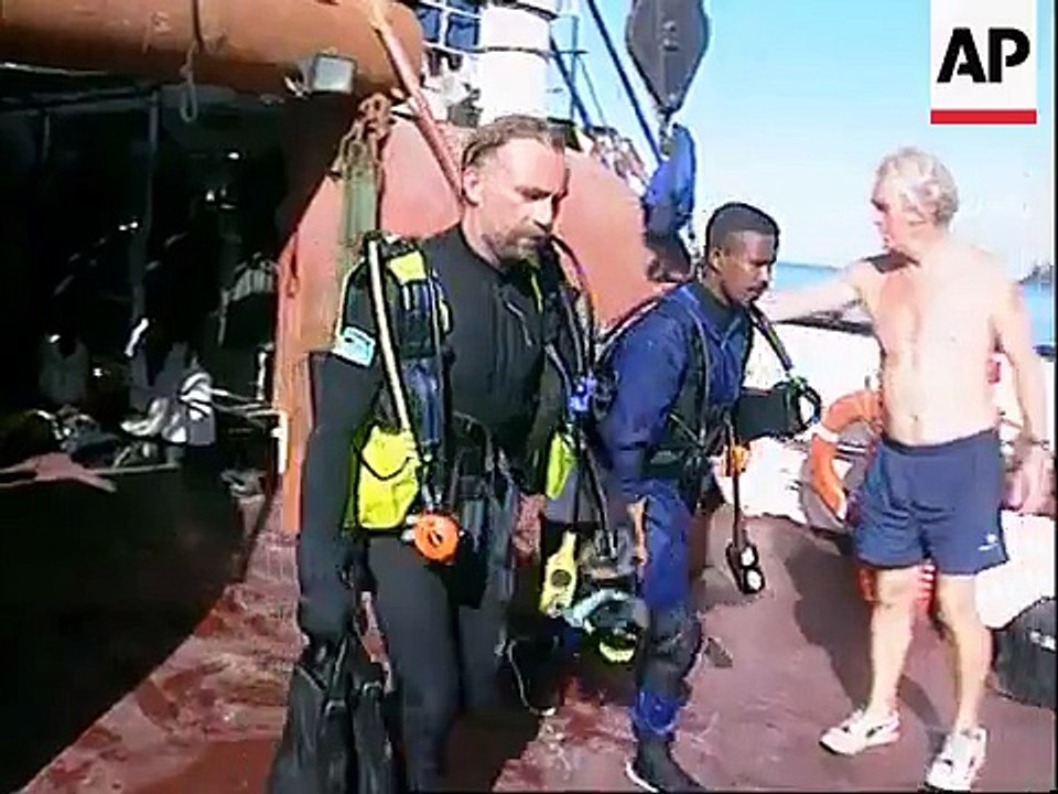 West Africa - Search For Gold In Shipwrecks