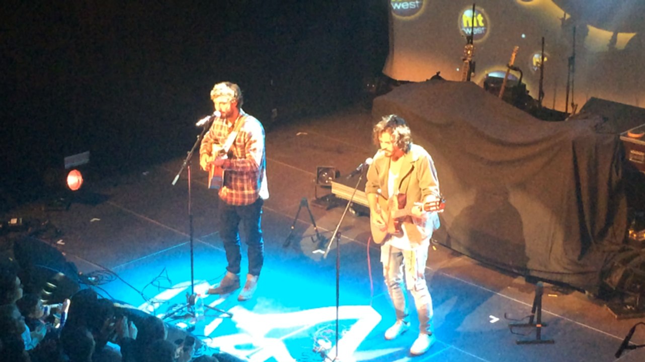 450 spectateurs au concert privé d'Hit-West