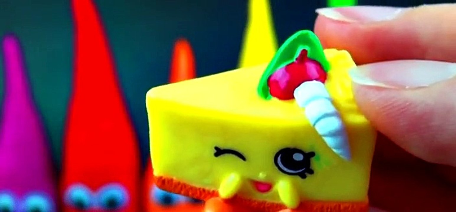 Play-Doh Surprise Eggs Minnie Mouse Disney Princess Shopkins Lalaloopsy Dolls Cars 2 Toys FluffyJet [Full Episode]