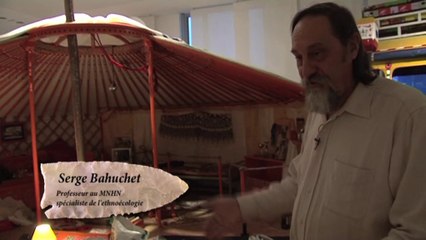 Au musée de l'homme, Serge Bahuchet présente la yourte mondialisée