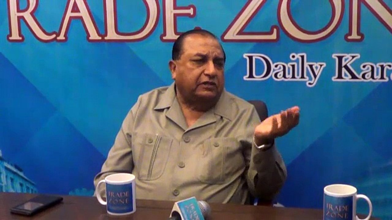 A.K. Memon hosting forum S. M. Muneer (Sitara-e-Imtiaz) - CEO Trade Development Authority of Pakistan (TDAP), Patron in