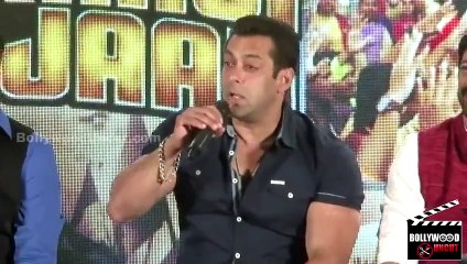 Salman Khan REVEALS His SULTAN LOOK In Bigg Boss 9