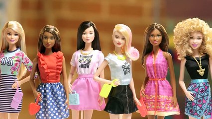 Blue Eyed Jackson Guest Stars on Barbie! | Barbie