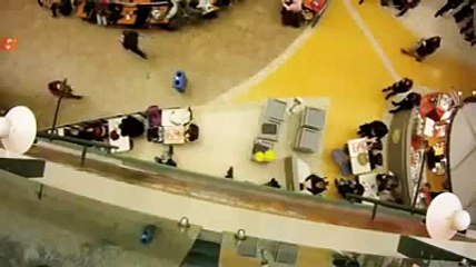 Il flashmob più simpatico mai fatto in un centro commerciale