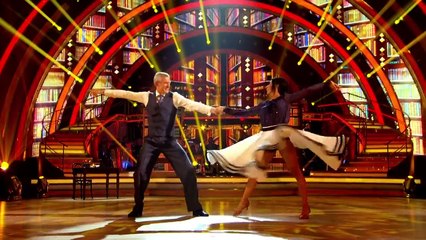 Jeremy Vine & Karen Clifton American Smooth to Happy Together - Strictly Come Dancing: 2