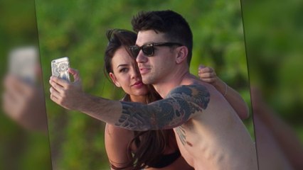 La star de Pretty Little Liars Janel Parrish en bikini à Hawaï