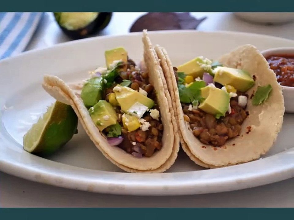 tacos & kidney beans | collection of delicious food plate pictures