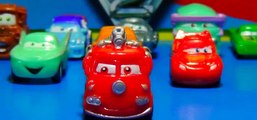 12 Squinkies Disney Pixar Cars 2! Lightning McQueen and other Disney Pixar Cars! カーズ 2 [Full Episode]