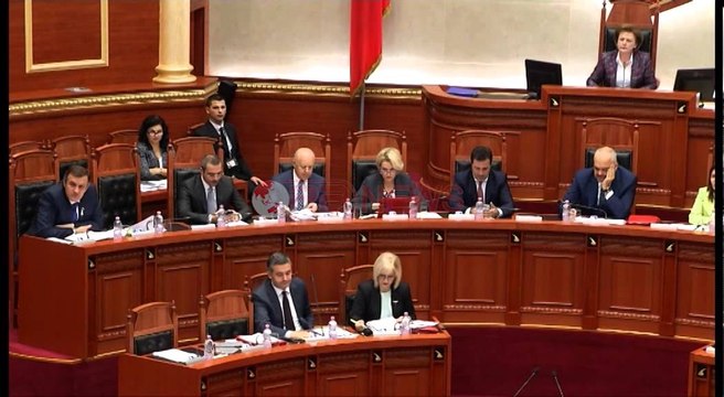 Shpërthen era e CEZ, debate të forta në Kuvend pas kallëzimit të KLSH- Ora News