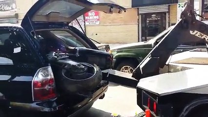 A razão pela qual não deves confiar num motorista de reboque