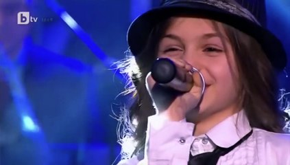 La Niña Krisia Todorova