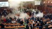 Kosovo: gaz lacrymogènes au Parlement