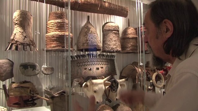 Au musée de l'homme, Serge Bahuchet évoque la place des plantes et animaux domestiques dans nos sociétés