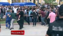 Adanada Şüpheli Bomba Paketine Tekme Atan Vatandaş - Garip Videolar - ilginç - Funny - Droles