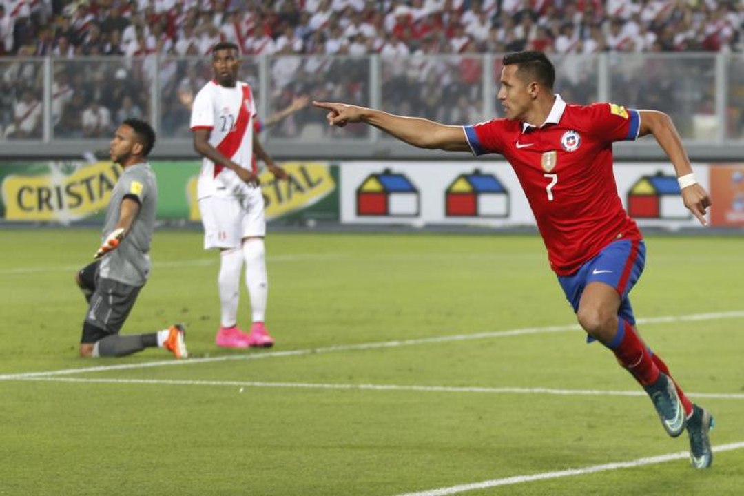Alexis Sanchez - Wonderful Brace against Peru - HD